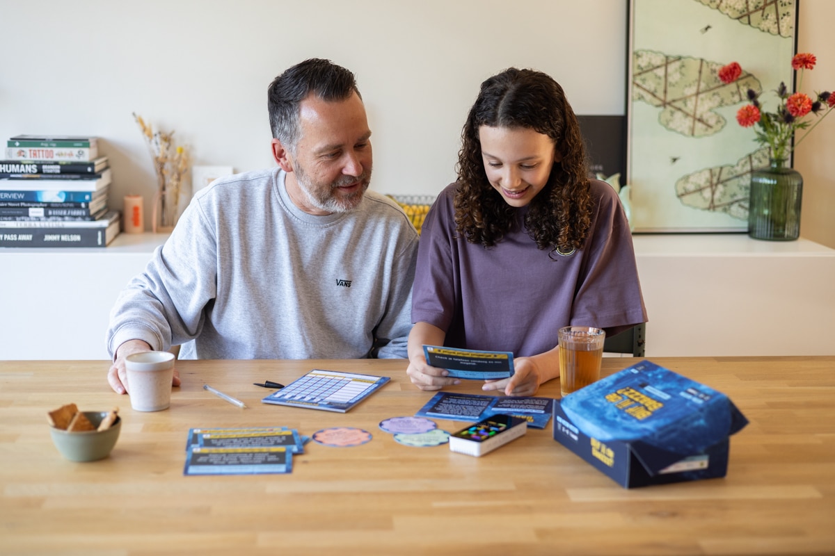 Hier vind je het hele spel. Knip alle challenges uit en veel speelplezier!
